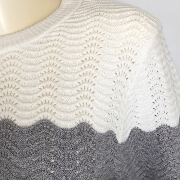 1. State Sweater Top Women’s Textured Pullover Grey White Green Striped Size L - Picture 14 of 14